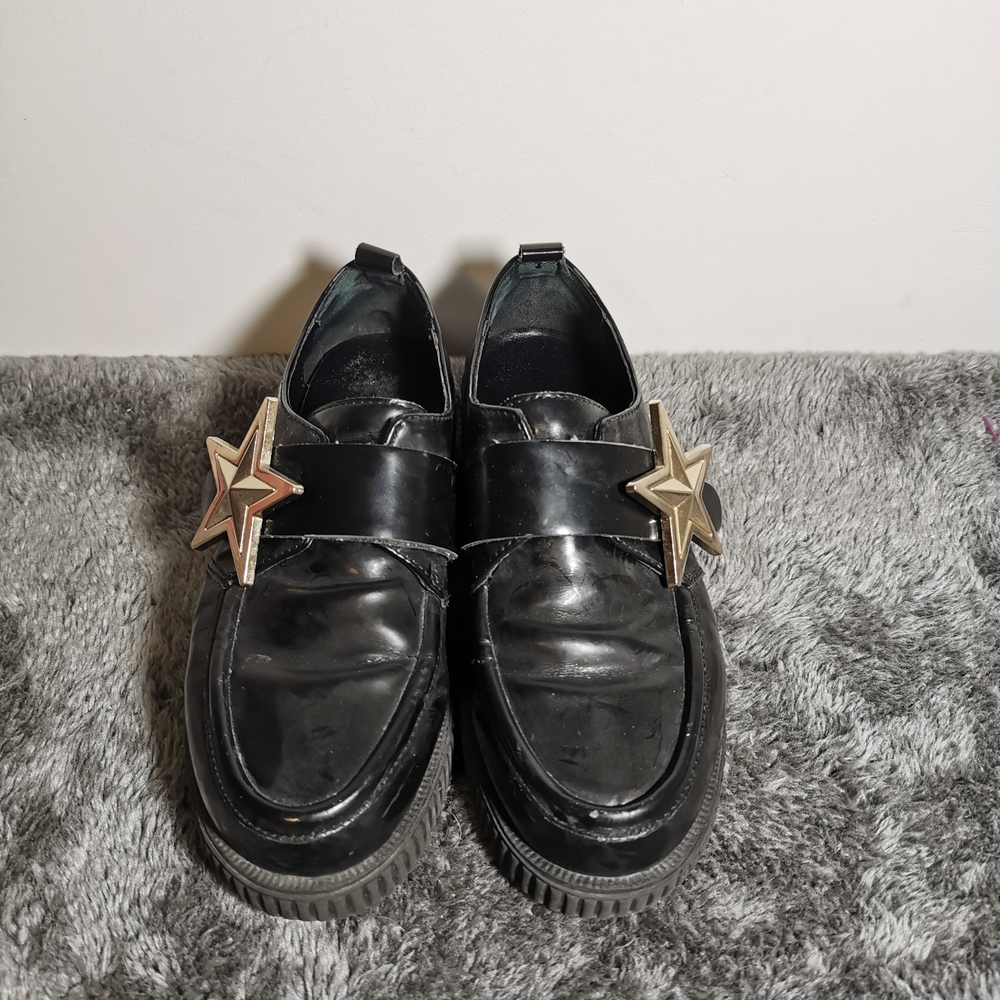 Stylish Black  Shoes with Star Accents